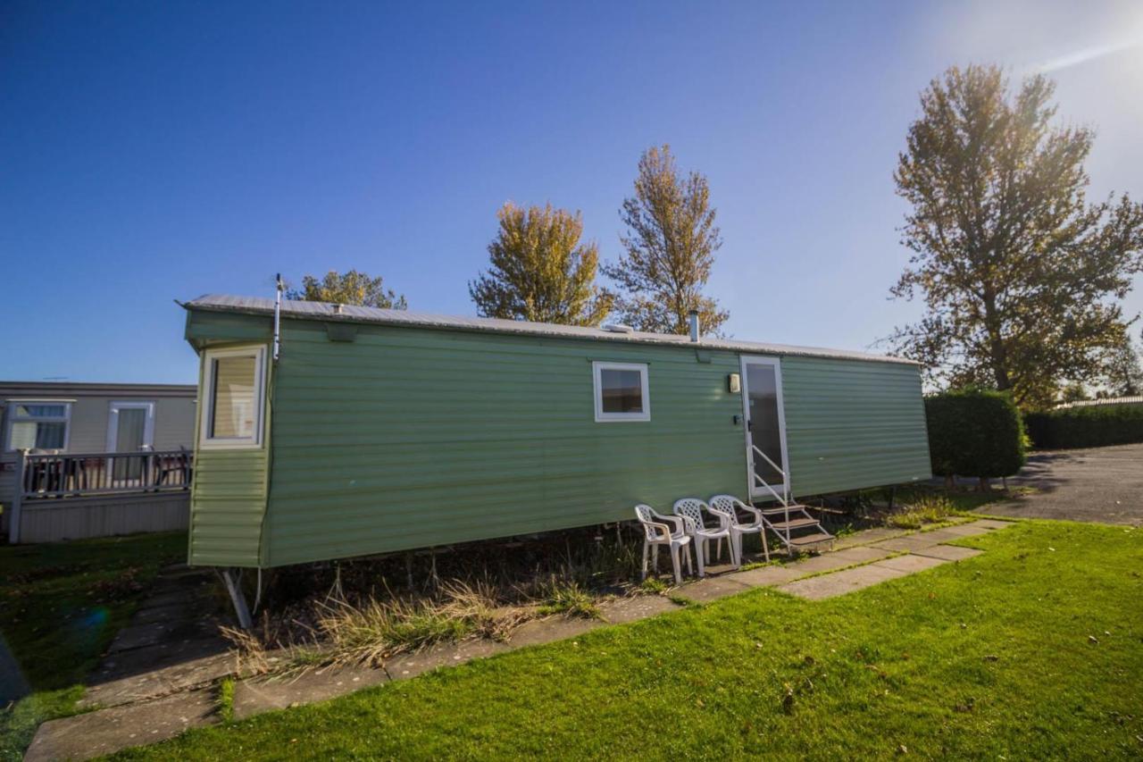 Lovely 8 Berth Caravan At Southview Holiday Park In Skegness Ref 33061C Hotel Buitenkant foto