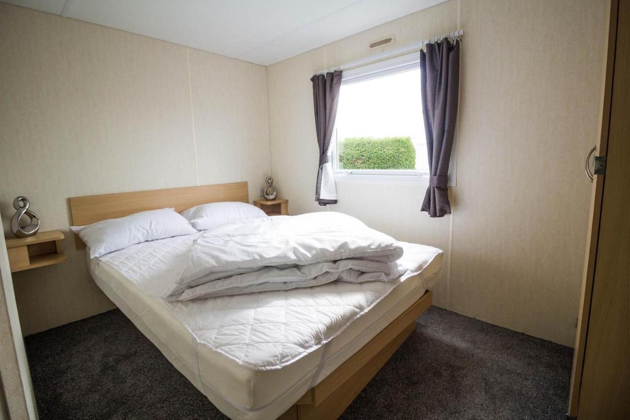 Lovely 8 Berth Caravan At Southview Holiday Park In Skegness Ref 33061C Hotel Buitenkant foto